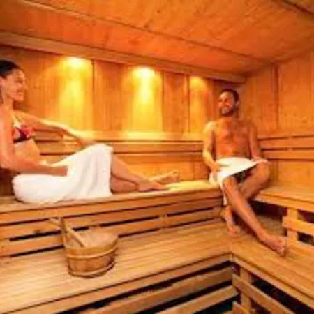 Jean De Monts: Comfort With Pool *