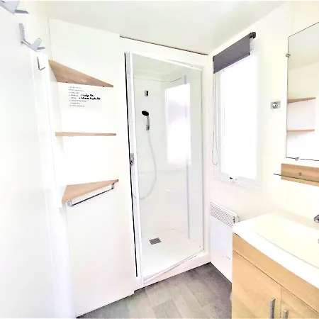 Holiday home Jean De Monts: Comfort With Pool *