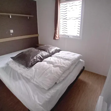 Holiday home Jean De Monts: Comfort With Pool *